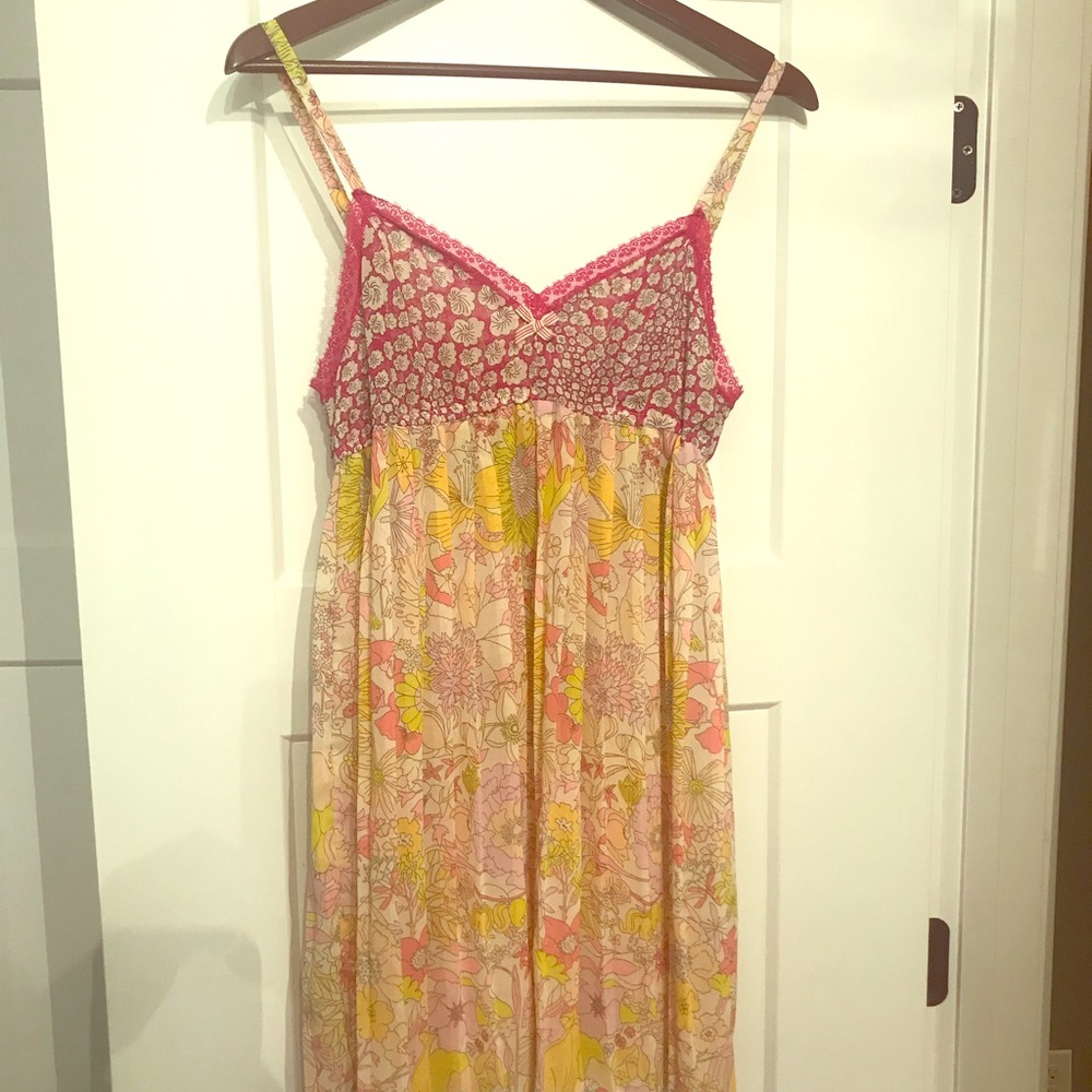 Paisley Nightgown